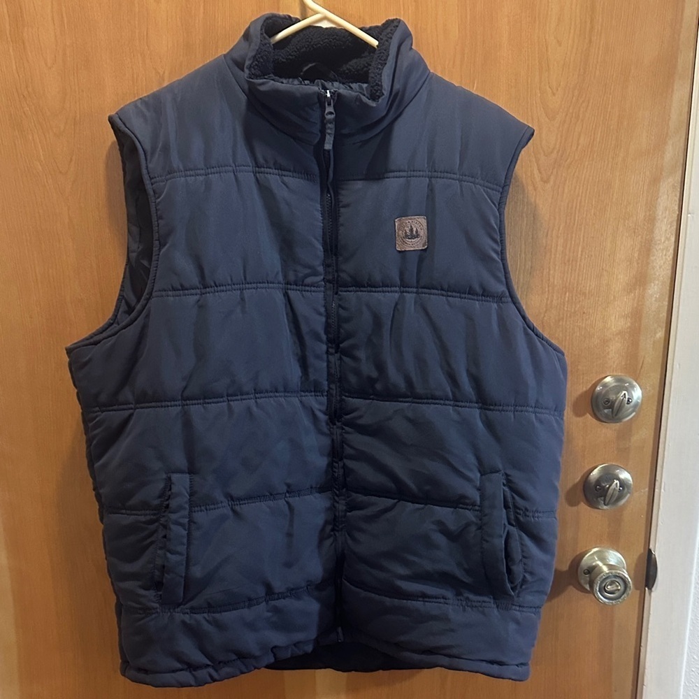 Field & Stream puffer vest size XL